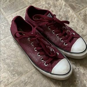 Converse size 8